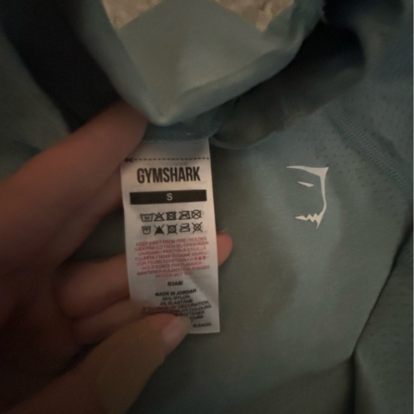 never worn Gymshark long sleeve workout crop top high neck - Picture 3 of 4